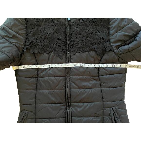 Blugirl Blumarine Puffer Jacket with Lace Overlay on Shoulders Size Small - Picture 6 of 8